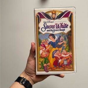 Snow White and Aladdin (black Diamond version)
